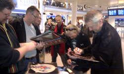 FM meet fans at Copenhagen airport